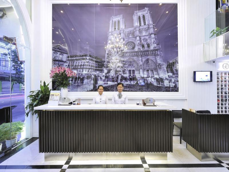 Victor Metropolis & Rooftop Bar In 4* Hanoi